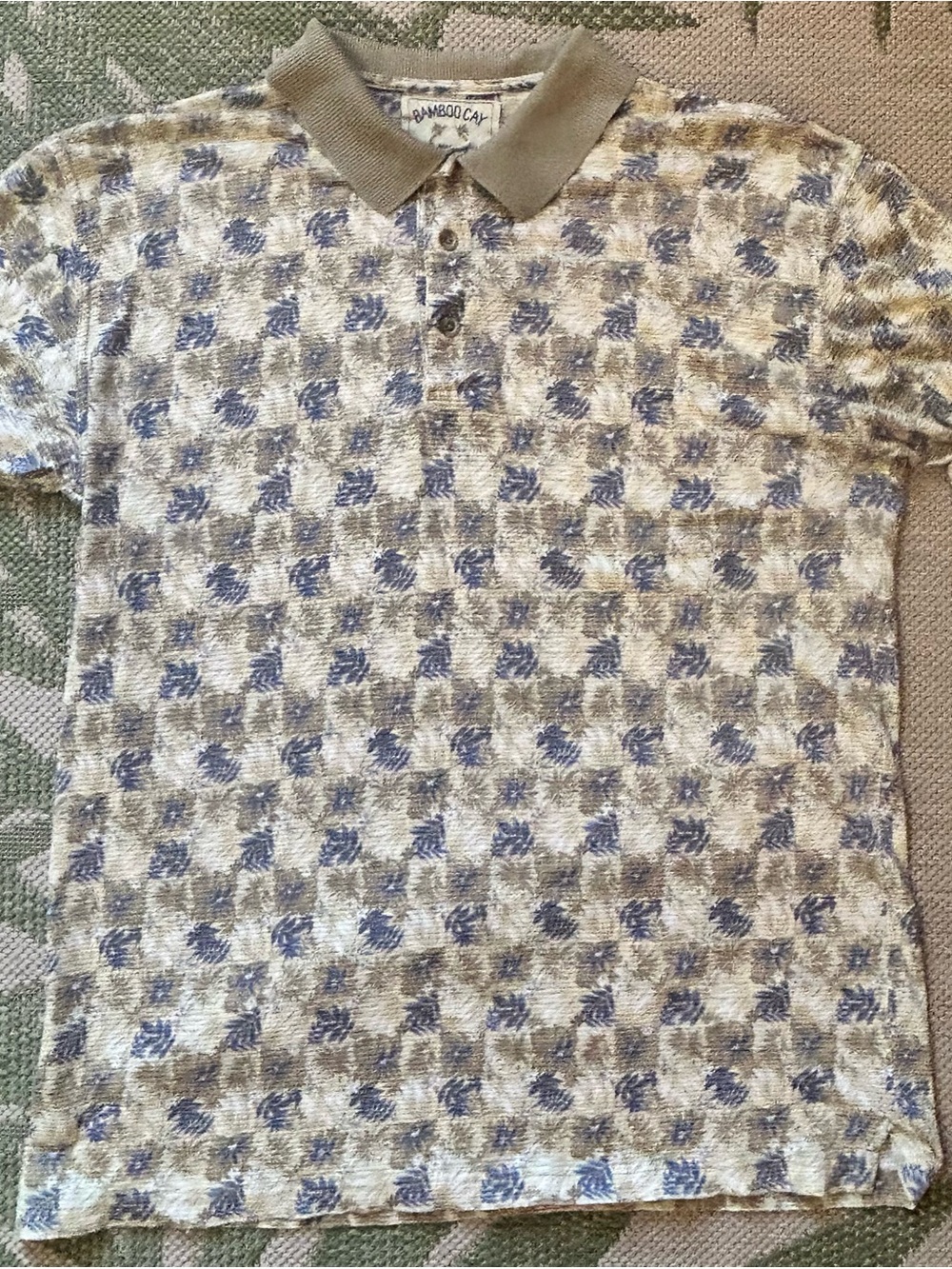 BAMBOO CAY Taupe Collar Floral Print Polo with Blue Accents size M